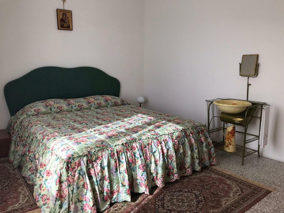 Sardegna Vicino Ad Olbia "La Casa Nel Vicolo" Villa Berchidda Exterior foto