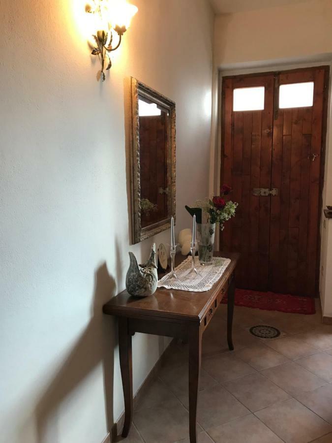 Sardegna Vicino Ad Olbia "La Casa Nel Vicolo" Villa Berchidda Exterior foto
